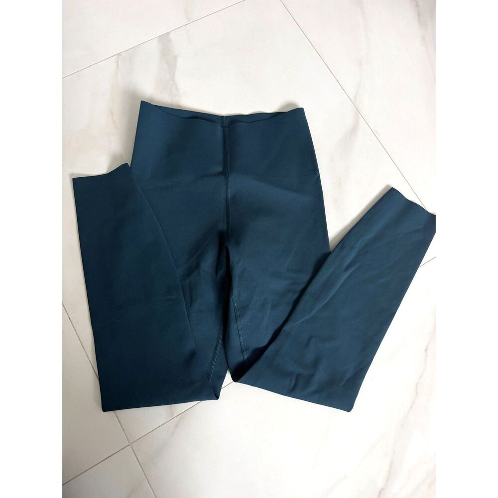 Lululemon Glow Up SHR Tight 25" Deep Blue Ultralu Leggings Est. Size 6